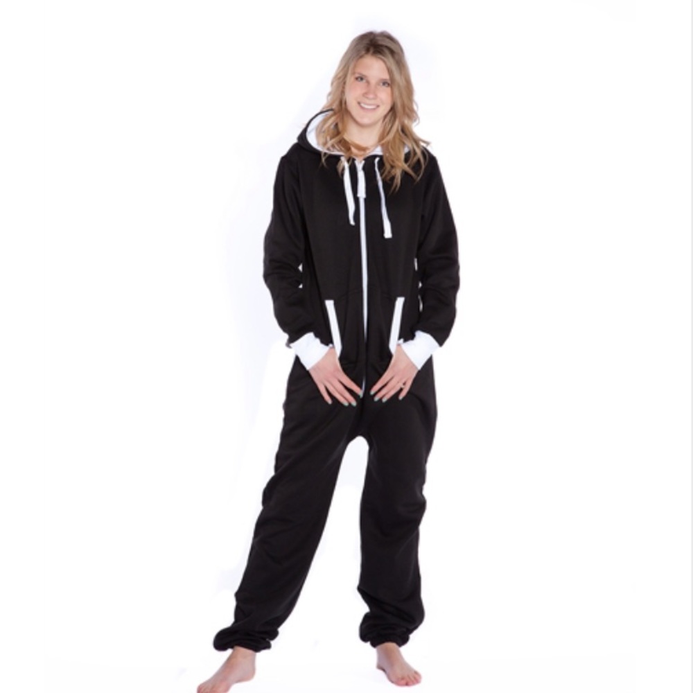 Big-feet pjs. S& M size. Old forester logo. Adult full body pjs. Black & white.